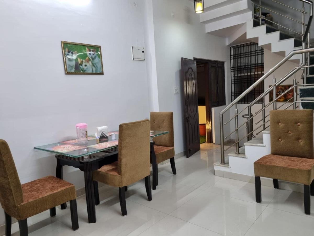 Leela Homestay Jabalpur - Lily - 2 Bhk Luxury Appartment Exterior photo