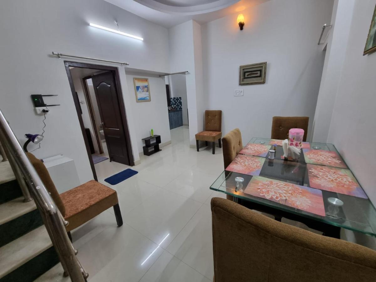 Leela Homestay Jabalpur - Lily - 2 Bhk Luxury Appartment Exterior photo