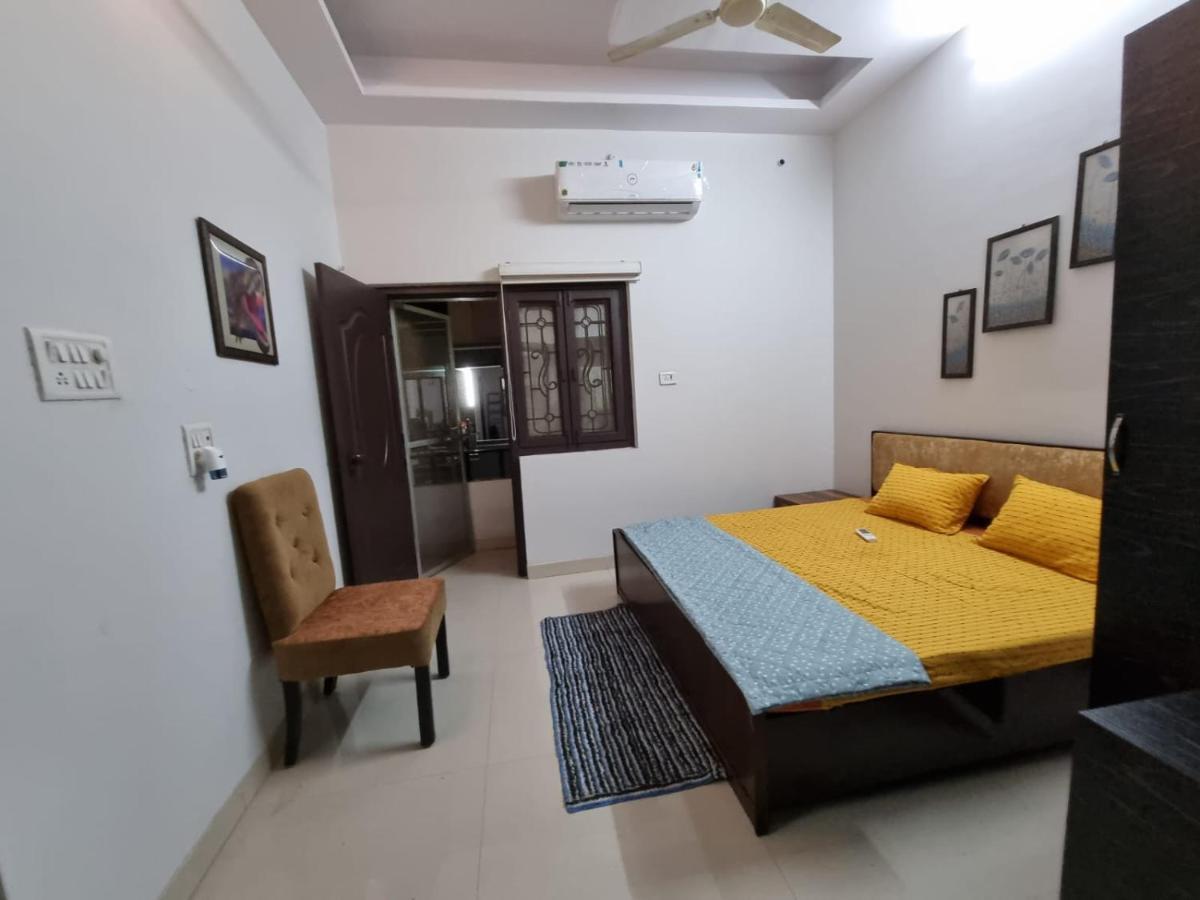 Leela Homestay Jabalpur - Lily - 2 Bhk Luxury Appartment Exterior photo